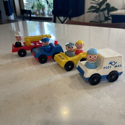 #ad FISHER PRICE LITTLE PEOPLE FIRETRUCK TAXI MAIL TRUCK Police Car MAIN STREET $24.99