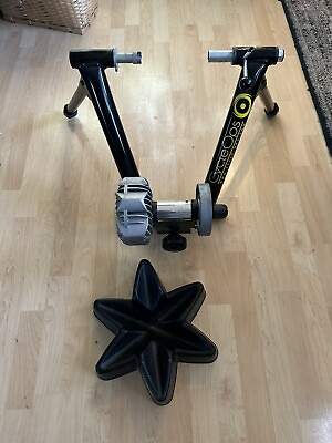 CycleOps Indoor Bike Trainer Mag plus and Front Wheel Stationary Stand $75.00