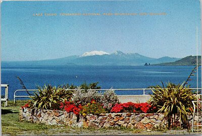 Lake Taupo Tongariro National Park Mountain NZ New Zealand c1970 Postcard C9 $6.99