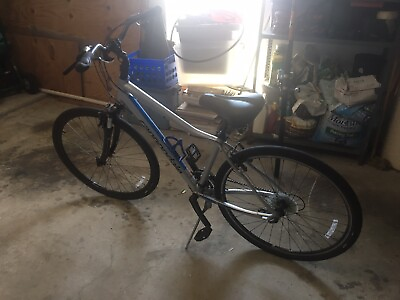 Cannondale Adventure Mountain Bike Silver Blue Good Condition Rarely Used $380.00