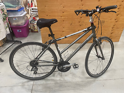#ad Trek 7.2 FX hybrid step through bicycle $300.00