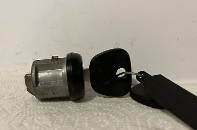 #ad Genuine BMW Lock Cylinder With Two Keys #362212 NEW $169.95