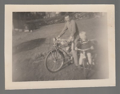 #ad J58186 UNDATED PHOTOGRAPH FATHER AND SON ON BICYCLES $22.50