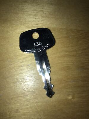 #ad Thule Halfords N135 Key New GBP 2.69
